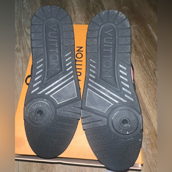 Louis Vuitton Human-made collab worn once like new men’s US 8/8.5 Louis size 7 - Picture 3 of 4